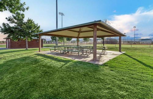 Paradise Village at Zion 28 Private Hot Tub, Outdoor firepit, and Community Pool - Foto 41