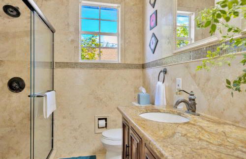 5BR Villa with Heated Pool & BBQ - SoHo, Downtown Tampa and Airport - Foto 28