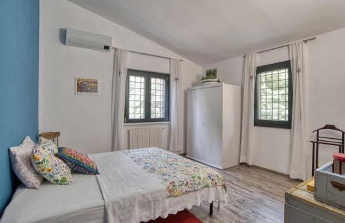 Gorgeous Home In Fonte Vivola With Wifi - Foto 25