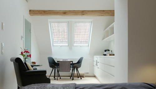 Alte Apotheke - Studio Appartements Karlsbad - Foto 2
