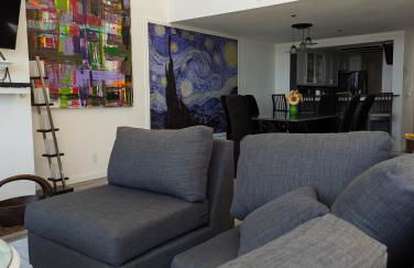 31 night required rental Waterfront penthouse 180 ocean view - Foto 5