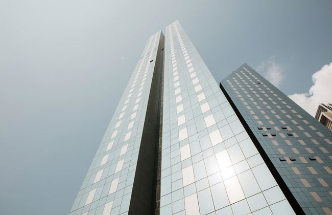 Fantastay Central Park Towers DIFC - Photo 1