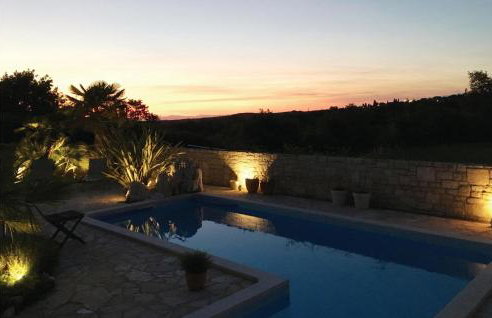 Three-Bedroom Holiday Home In Stifanici - Foto 16