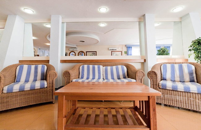 Vibra Lux Mar Aparthotel - Photo 9