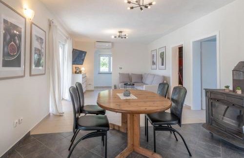 Villa Antonia, a beautiful pool villa in a large 1900 sqm garden - Foto 33