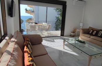 Marbella Suite - Photo 8