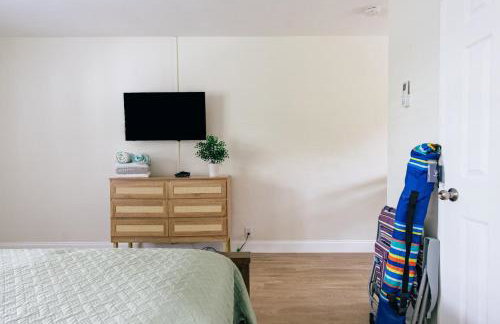 Cozy private studio 2 blocks from Pompano Beach - Photo 17