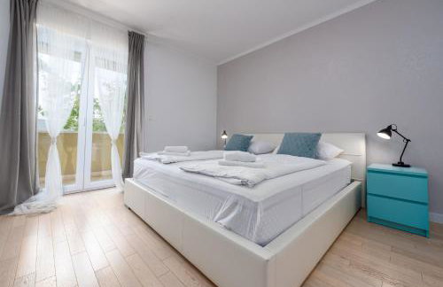 Villa Field Hill with Swimming Pool and Tennis Court - Foto 30