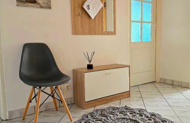 Apartament Przy Metrze i Przy Lesie - Foto 24