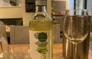 The Old Gallery - Charming Coastal Escape For Two - Photo 17