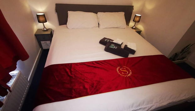 2 Bed Flat - Sleeps 4 - Parking - Wifi - Foto 2, Habitación