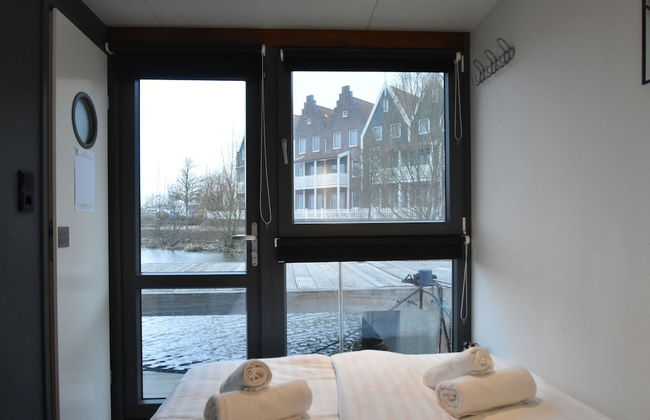 Boat in Volendam Near Marina Museum - Foto 2