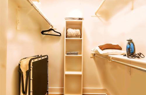 Boulevard Stays Cozy Suite Access to Pool Gym & Parking - Foto 10