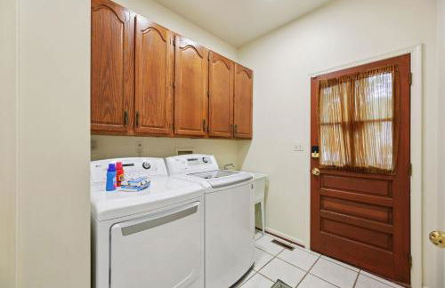 DC Luxury Retreat in Forest Spacious Full of Fun - Foto 53