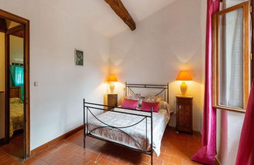 Charming Holiday Home in Tautavel with Balcony - Photo 17