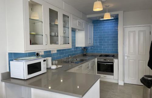 Lovely seafront 2 bedroom Apartment 4 - Foto 6