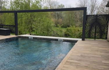 Un petit coin de Bali avec SPA et piscine privés - Foto 3