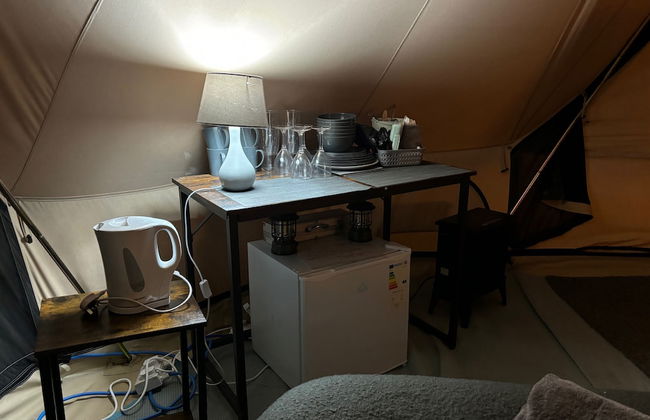 Cozy Hot Tent With Log Burner & Hot Tub Left Tent - Foto 10