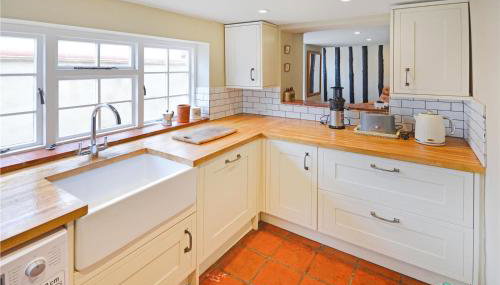 Best located and beautifully renovated cottage - Foto 2