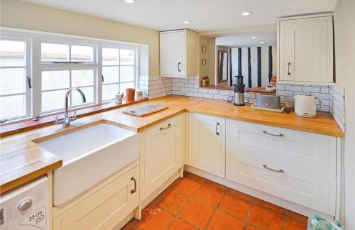 Best located and beautifully renovated cottage - Foto 2