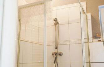 Gemütliches Haus mit großem traumhaften Garten - Foto 11