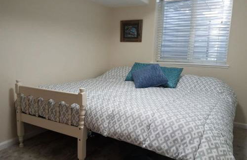 Renovated 2BR flat near Red Rocks-Rocky Mt-DT-15min - Foto 9