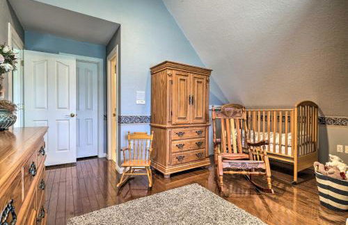 Extravagant 4,500 Sq Ft Home in Hill Country! - Photo 15