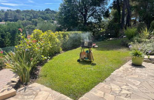 Un havre de paix au cœur de Mougins - Foto 12