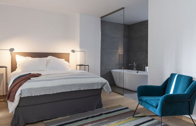 Unit 5 - Trendy Smart Home Triplex Private Garden & Parking - Foto 14