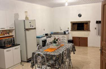 Casa na lagoa do Palmital com acesso à lagoa na propriedade e localizada apenas a 13 km da praia de Atlântida Sul e do Centro de Osório Lugar com Natureza-Wi-Fi 1 cama de casal e um beliche 2 solteiros - Foto 31