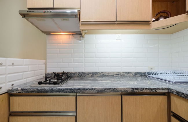 Comfy And Minimalist Studio At City Home Moi Apartment - Photo 7