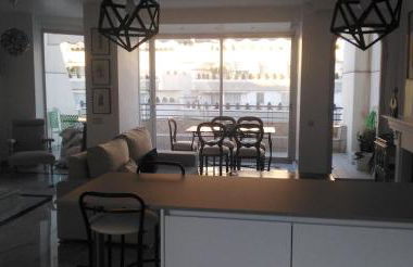 Marbella House - Photo 23