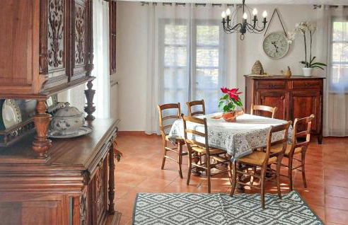 Amazing Home In St Martin De Castillon - Foto 1