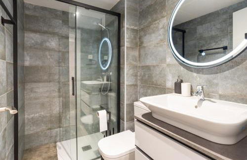 Modern apartment near Huelin Beach & Free Parking - Foto 36