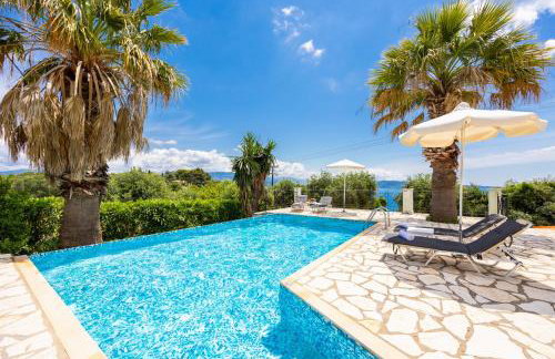 Villa Ioanna Agios Stephanos - Photo 63