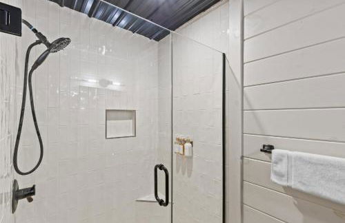 Secluded Luxe A Frame Lodge~ Hot Tub~ Fire Pit - Foto 33