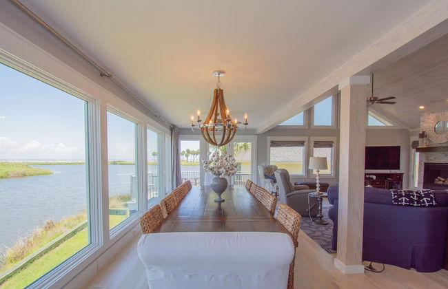 5 Bed Sleeps 12 With Water Views - Photo 13