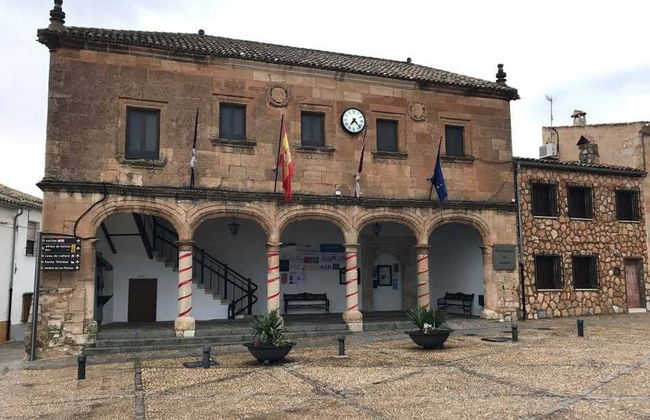 Visita guiada por Alarcón - Foto 5