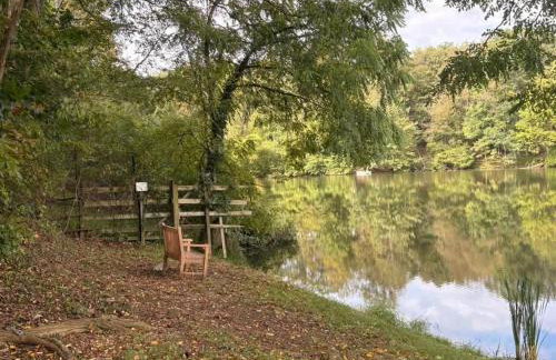 Cozy Cabin Escape Hot Tub & Lake Access - Foto 66