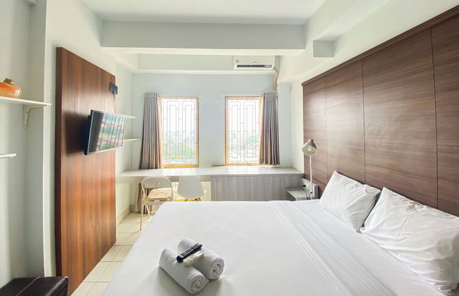 Warm And Cozy Stay Studio Room At Patraland Urbano Apartment - Foto 6