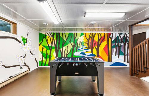 Scandia - Hot Tub, Arcade, Dog-Friendly, and Walk to Marina! - Foto 16