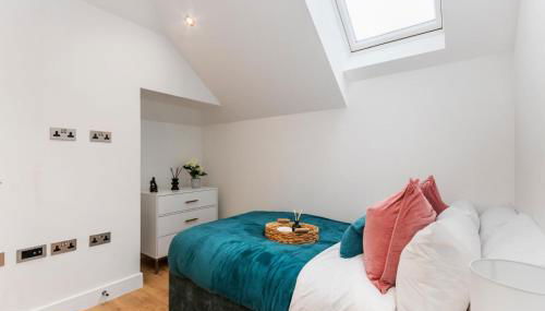 Bright & Airy 2-Bedroom, Leatherhead, Sleeps 4 - Foto 3