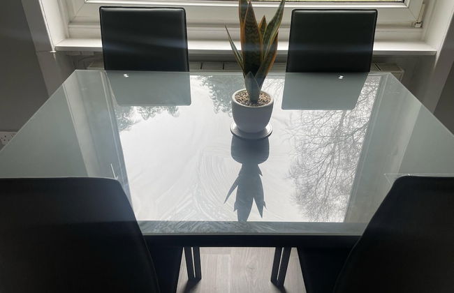 Immaculate 3-bed Apartment in Glasgow Close to M8 - Foto 19