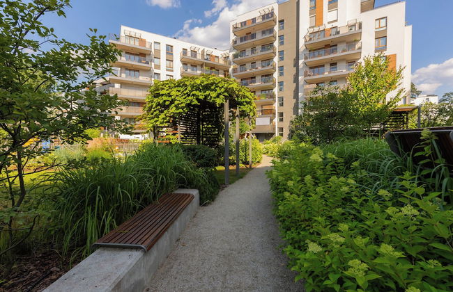 Modern Zoliborz Apartment by Renters - Foto 40