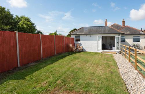 Farmhouse Apartment with Paddock & Orchard Views - Foto 20