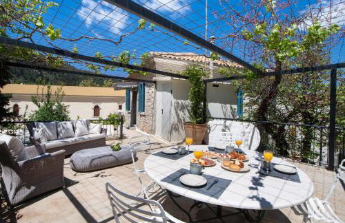 AV Suites - Maria - Photo 14