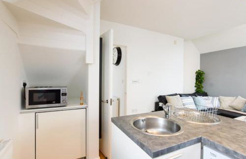 City Retreat, 2 Bed House with Cloudstream Hot Tub - Foto 21