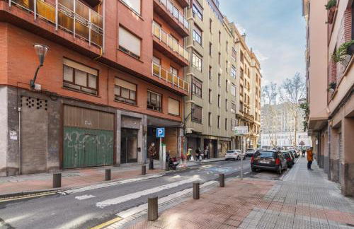 Bilbao Heart 2BDR Apartment - Parking privado opcional - Foto 33