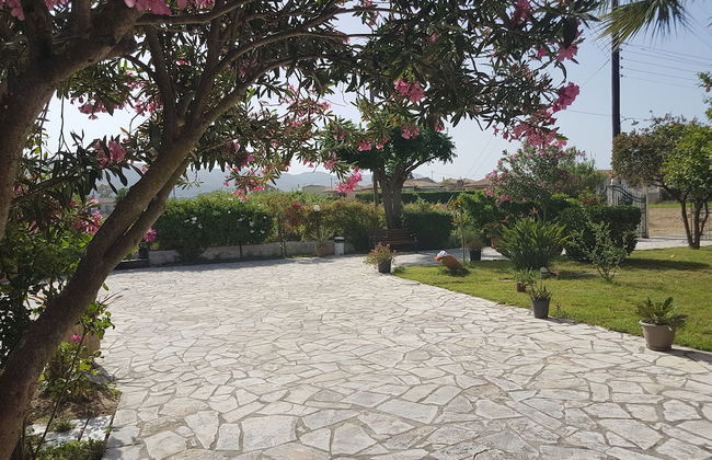 Villasabella - Photo 64