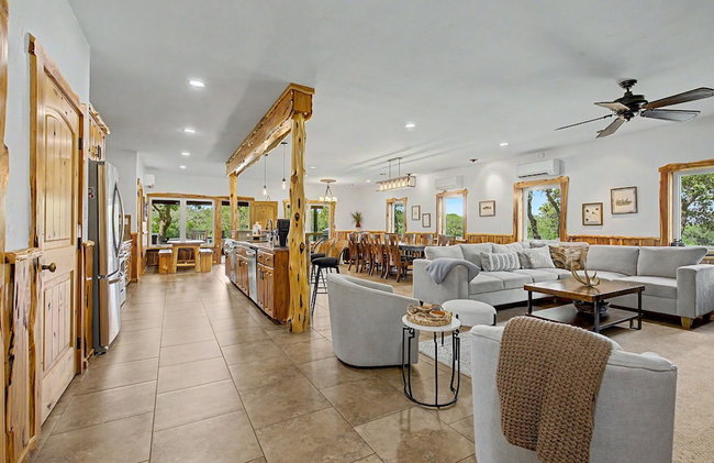 Oakridge Ranch: Pool + Hot-tub, Pickleball Court, Whiskey & Wine Room - Foto 50